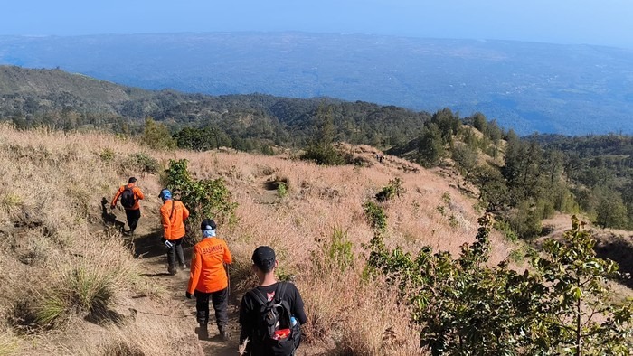 Pesan Terakhir Wanita Rusia: yang Hilang di Gunung Rinjani