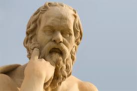 Bagaimana Socrates Mengajarkan Kita Untuk Selalu Bertanya